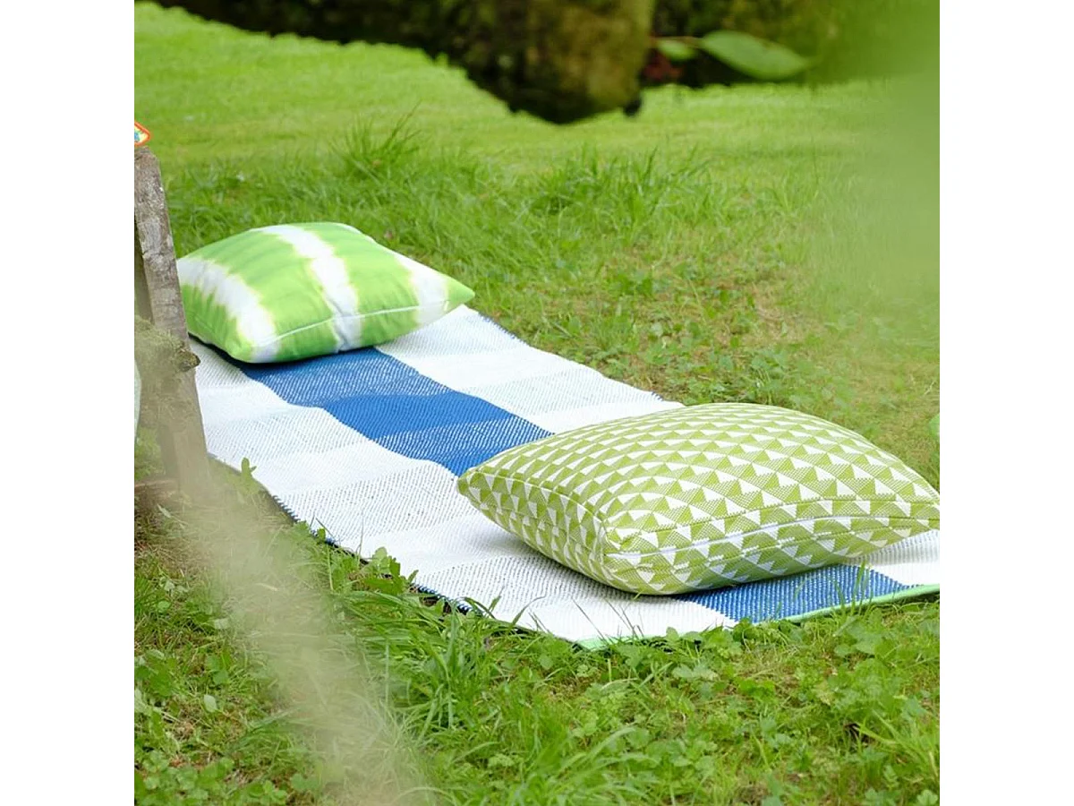 Tapis extérieur 75x250 tissé kilim bleu et crème SALIYA