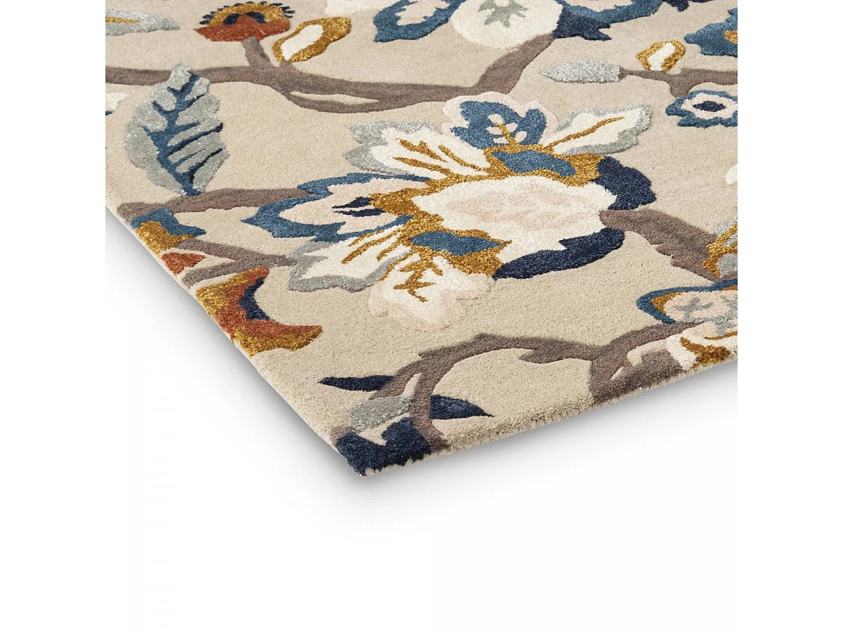 tapis chambre 170x240 fait à la main en laine beige et bleu motif floral