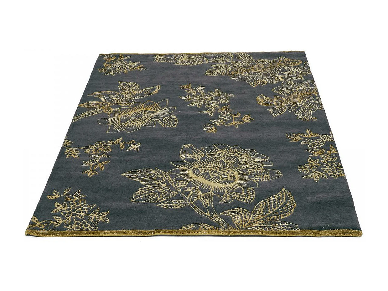 tapis salon 200x280 fait à la main en laine noir et or rectangle motif floral