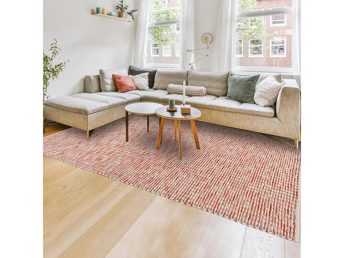 tapis open space 200x280 fait main en laine crème et rouge motif faux uni