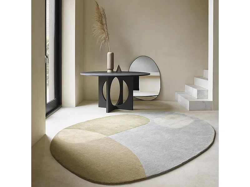 tapis open space 200x280 fait à la main en laine gris et vert motif abstrait