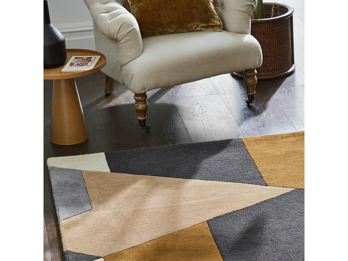 tapis chambre 170x240 fait à la main en laine gris et crème motif géométrique