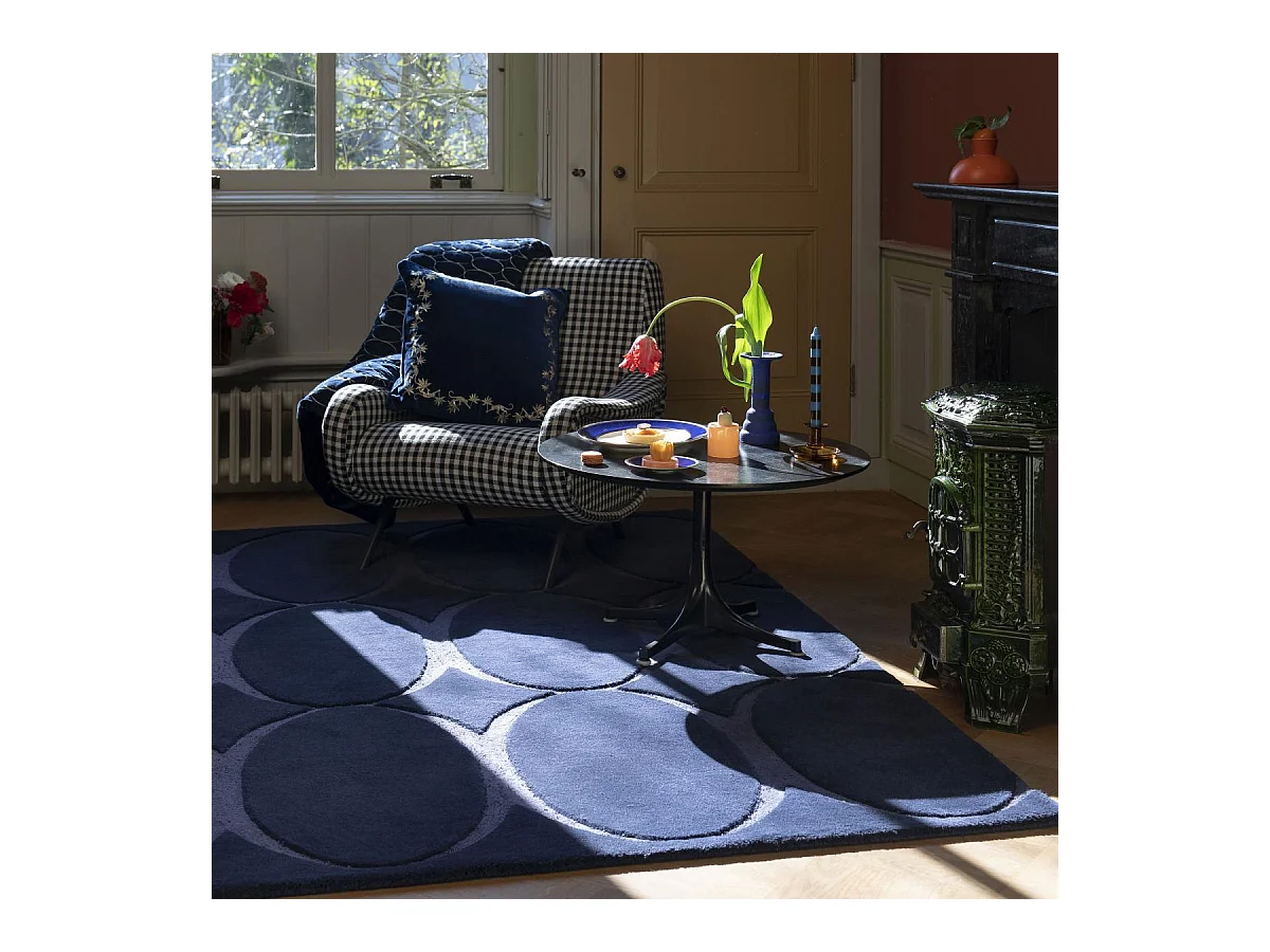 tapis entrée 120x180 fait à la main en laine bleu marine rectangle motif simple