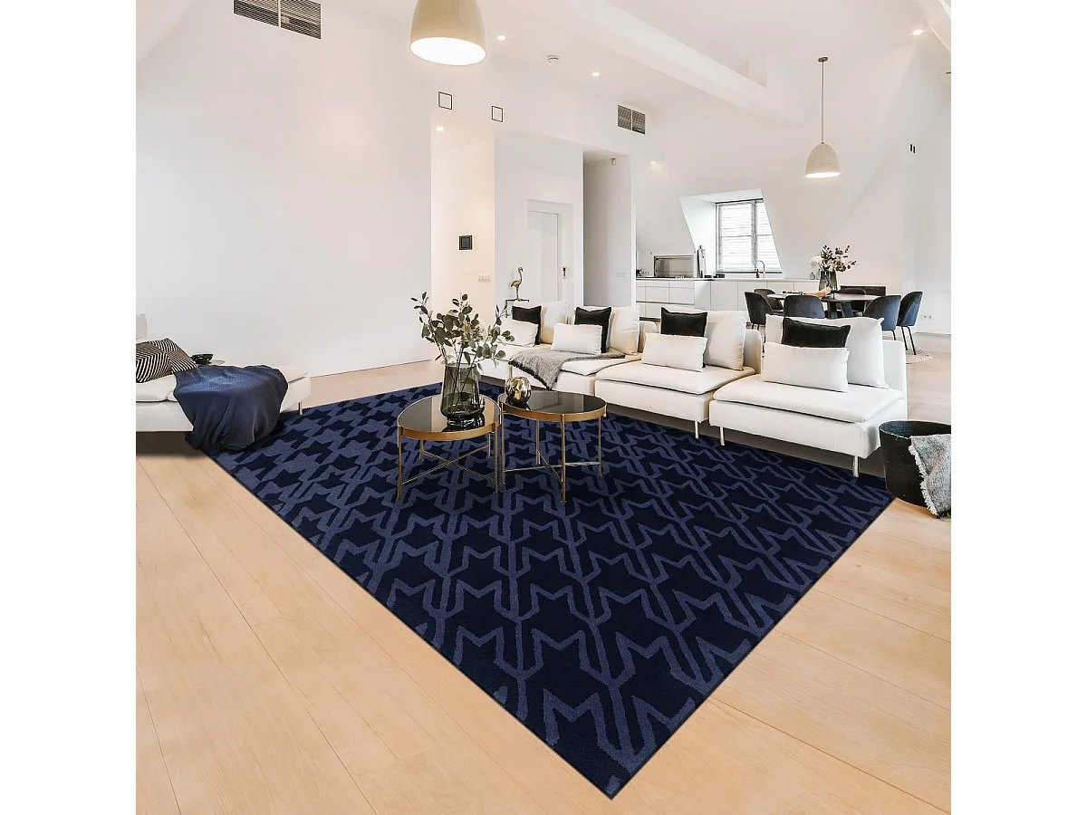 tapis chambre 170x240 fait à la main en laine bleu foncé motif géométrique