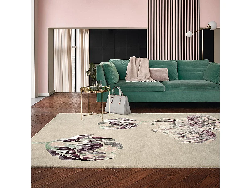 tapis chambre 170x240 fait à la main en laine beige et marron motif floral