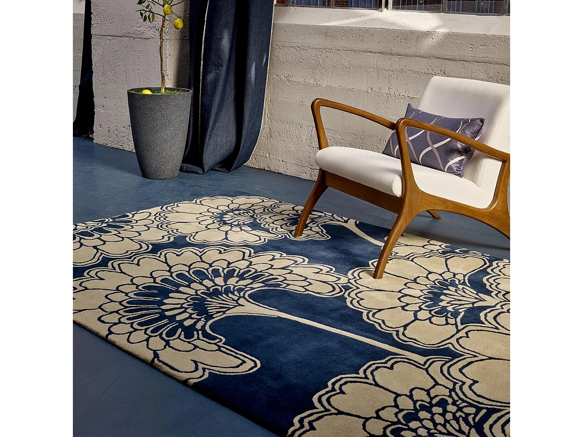 tapis grand salon 250x350 fait à la main en laine bleu rectangle motif floral