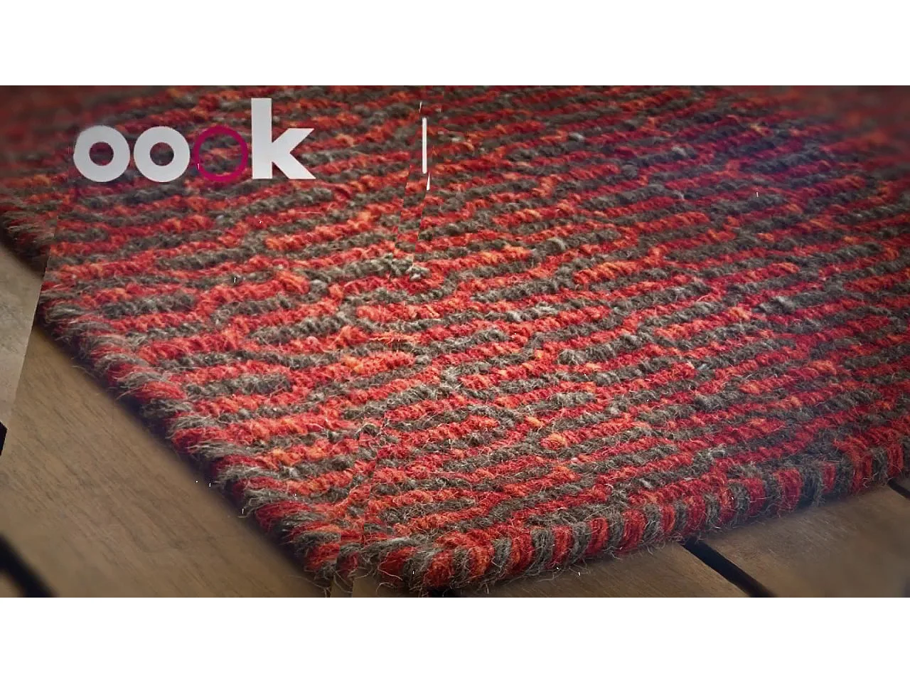 Tapis kilim 140x200 rectangle fait main en laine rouge motif faux uni