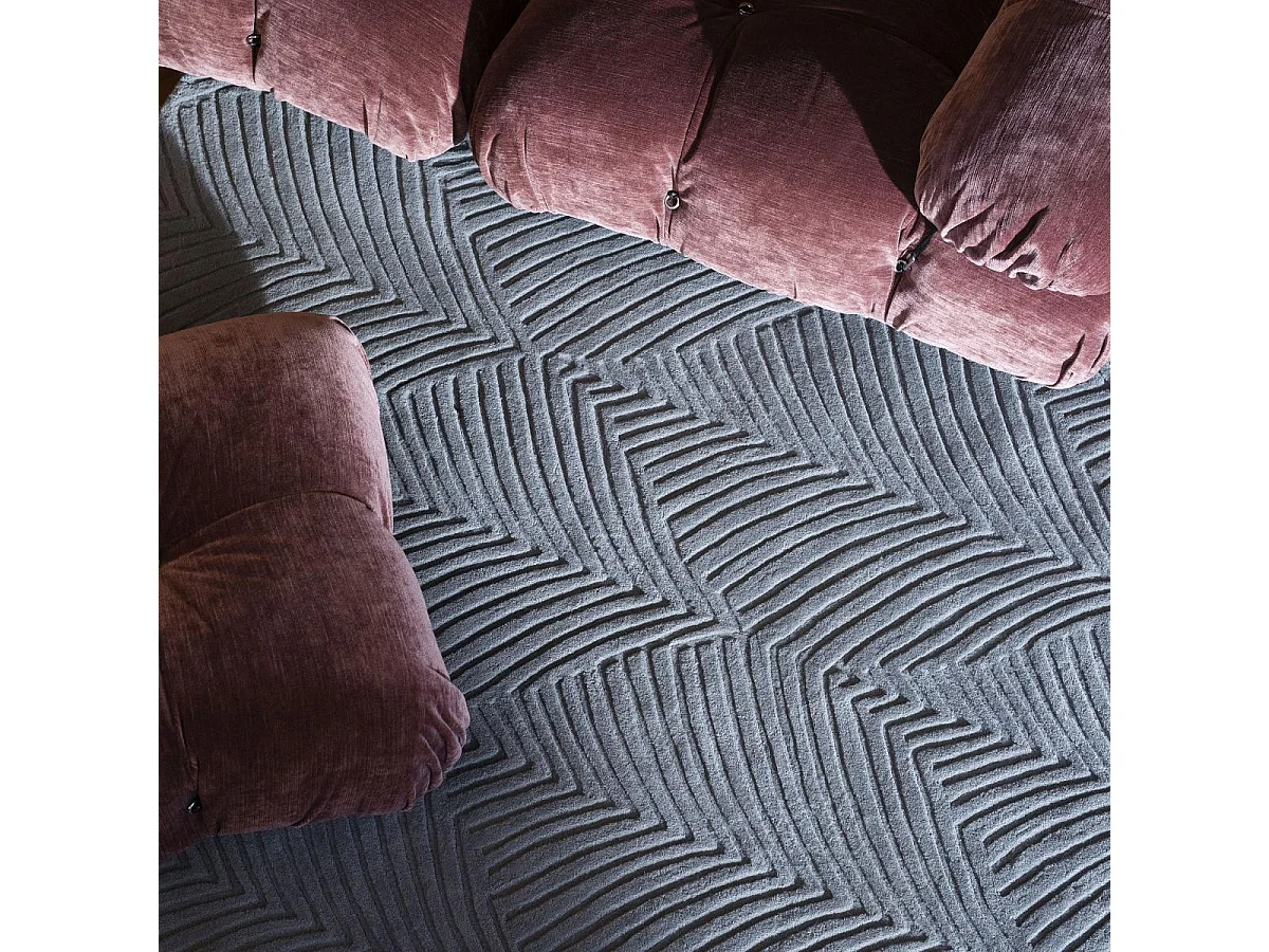 tapis chambre 170x240 fait à la main en laine bleu et gris motif faux uni