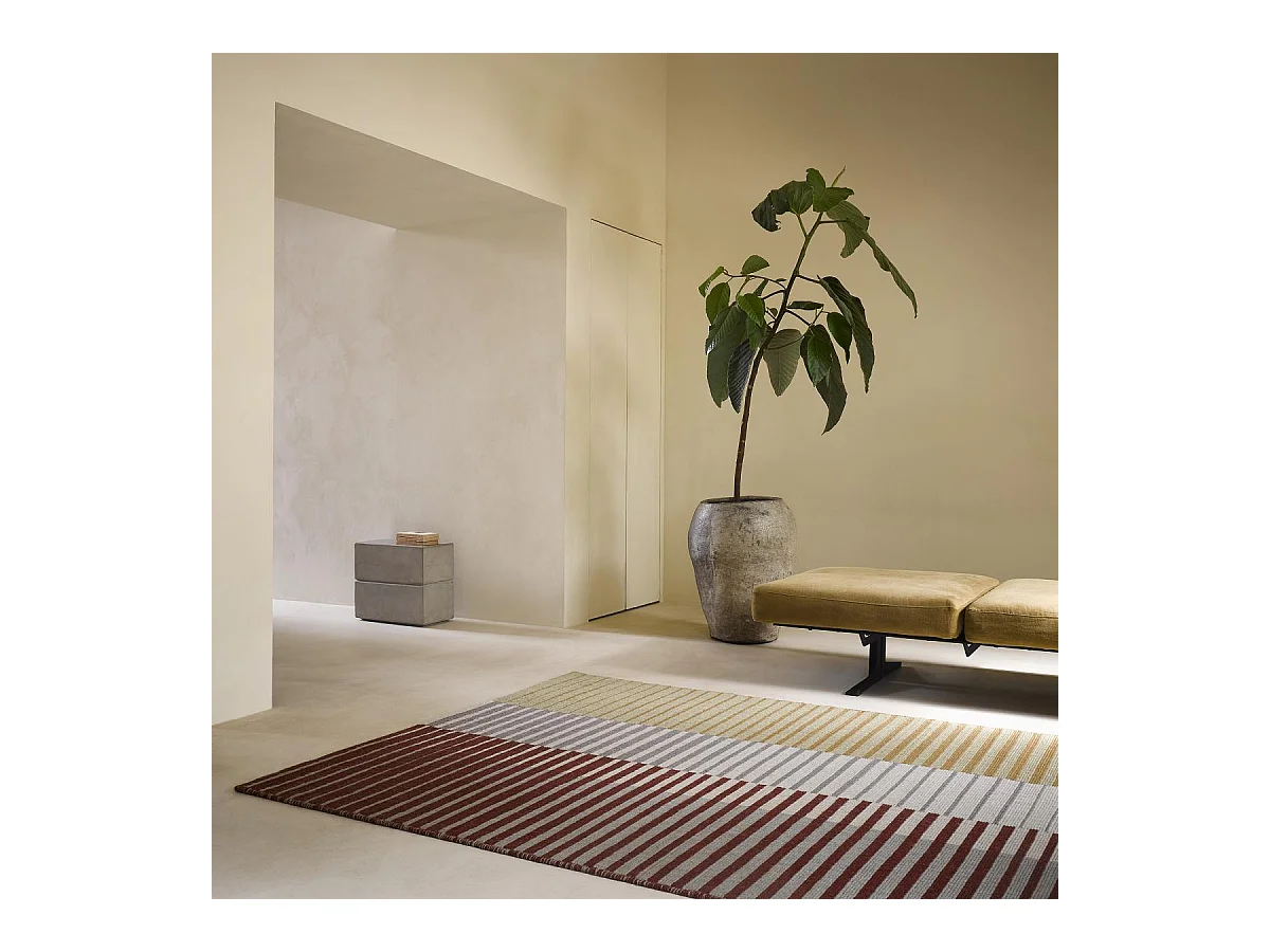 Tapis kilim 200x280 rectangle fait main en laine rose et violet
