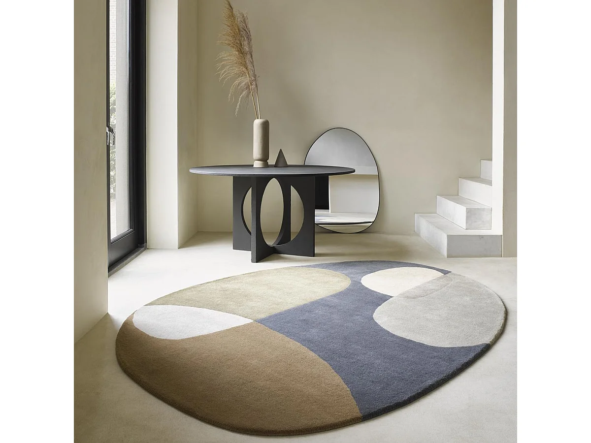 tappeto da ingresso 140x200 realizzato a mano in lana blu e verde fantasia astratta ovale