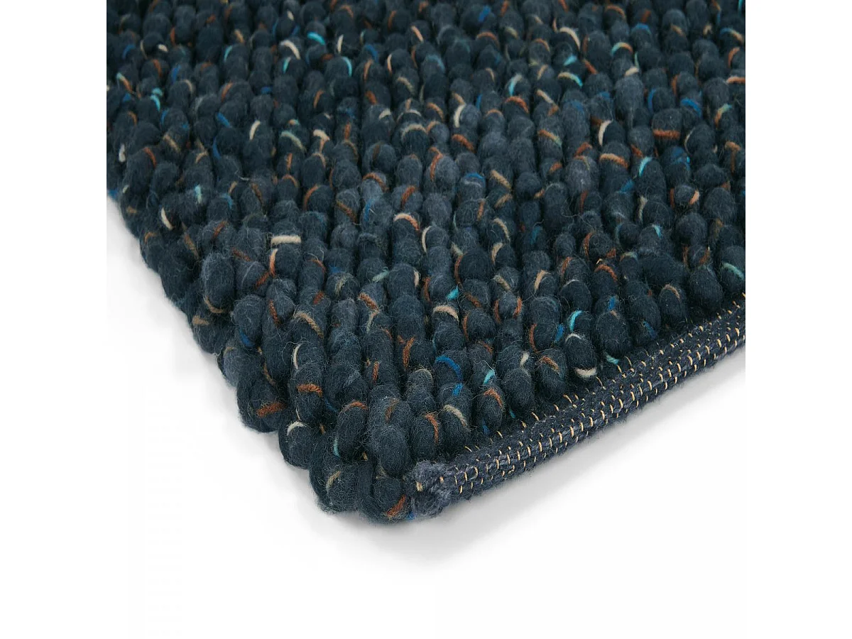 tapis chambre 170x240 tissé en laine bleu foncé rectangle motif uni COBLE