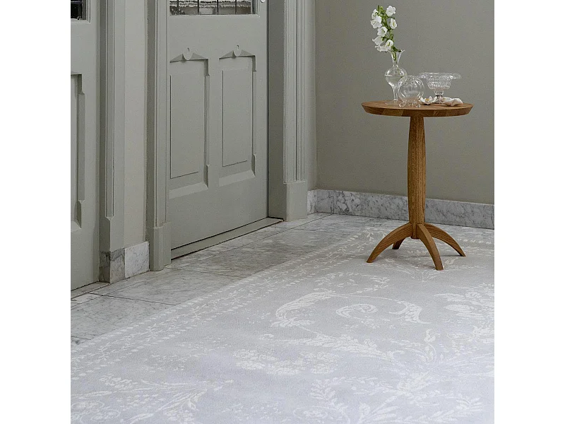 tapis grand salon 200x280 fait main en coton gris et blanc motif floral