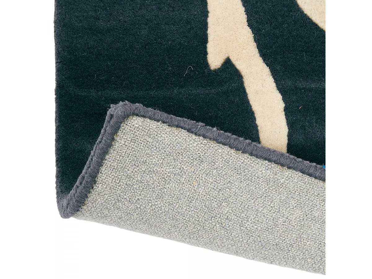 tapis chambre 170x240 fait à la main en laine gris et blanc motif floral