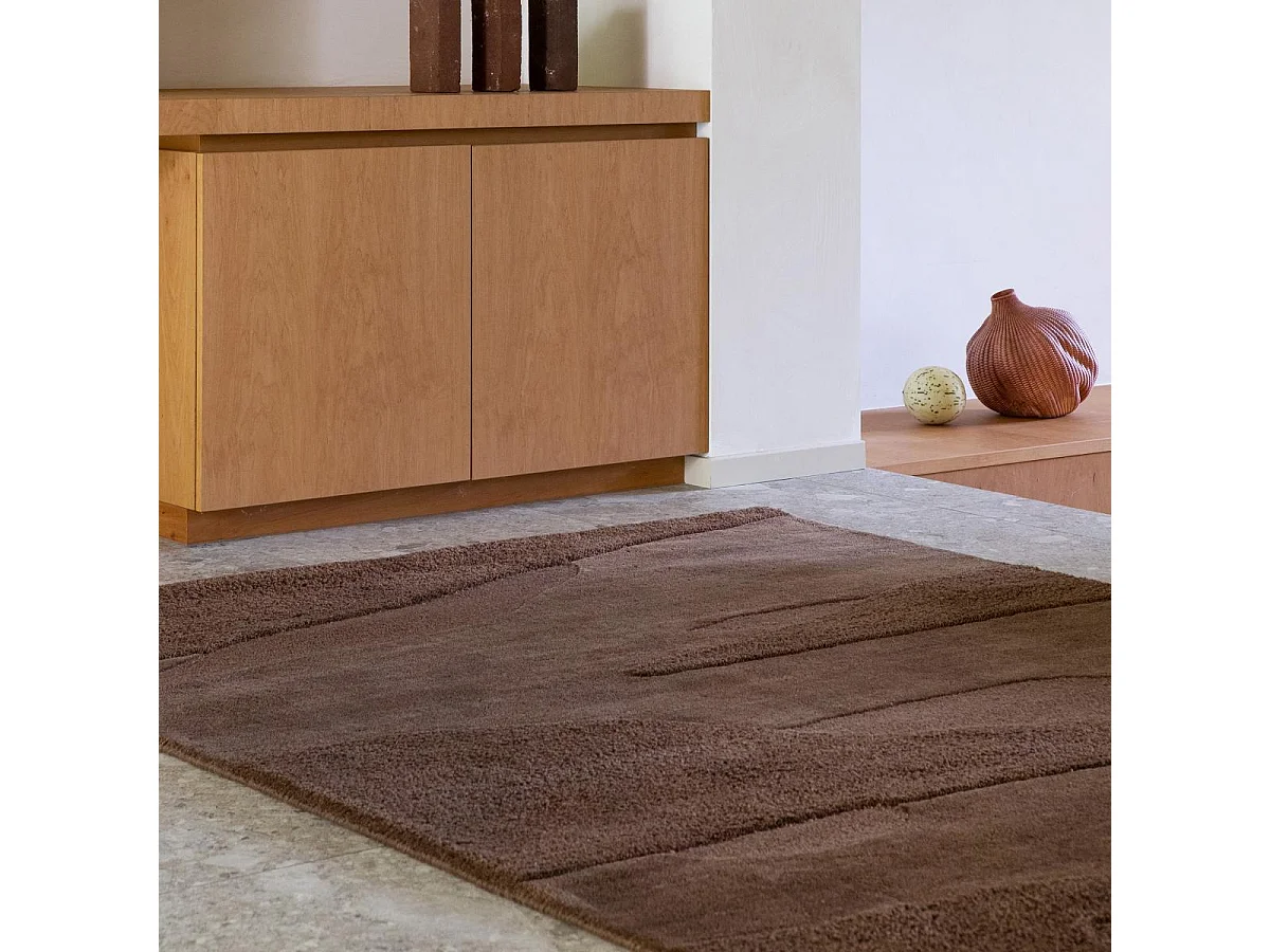 tapis open space 200x280 fait à la main en laine marron rectangle motif faux uni