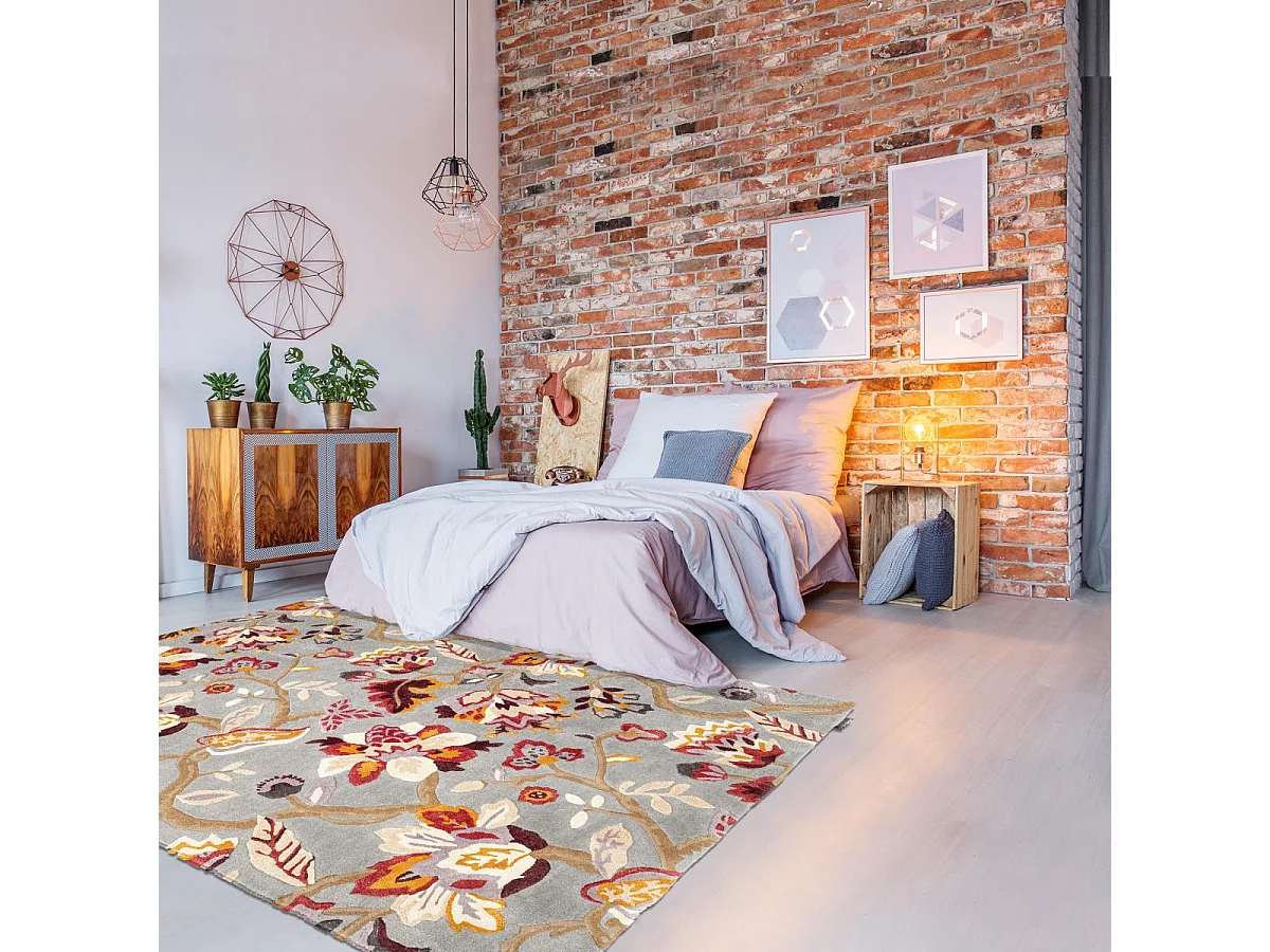 tapis salon 200x280 fait à la main en laine gris et rose motif floral