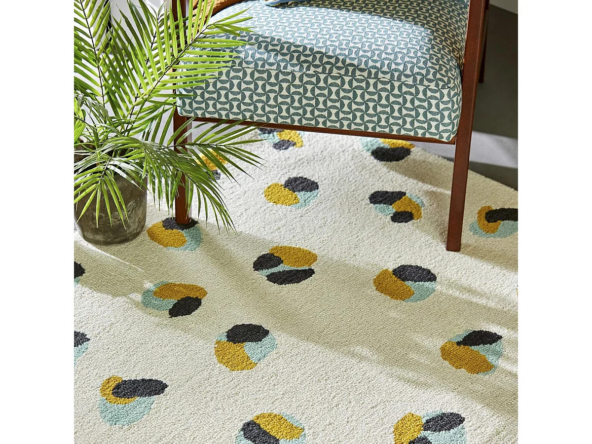 tapis chambre 160x230 fait à la main en laine crème et jaune motif simple