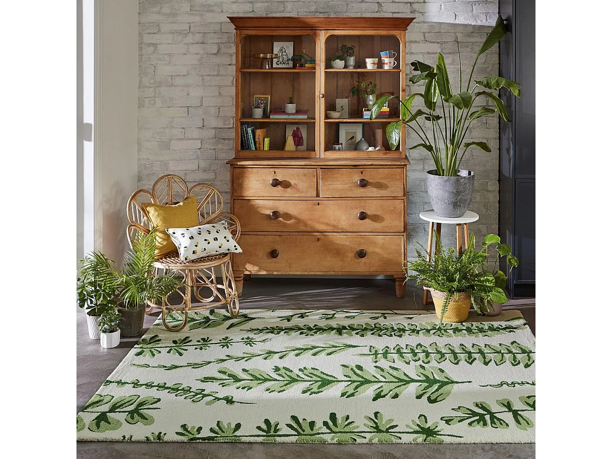 tapis entrée 120x180 fait à la main en laine crème et vert motif floral