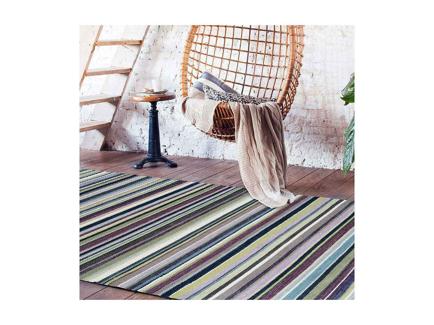 Tapis kilim 70x140 rectangle fait main en laine violet motif géométrique