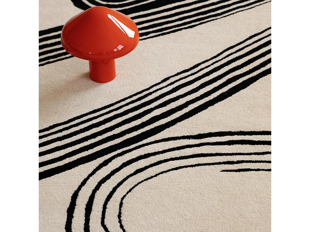 tapis chambre 140x200 fait main en laine crème et noir motif géométrique