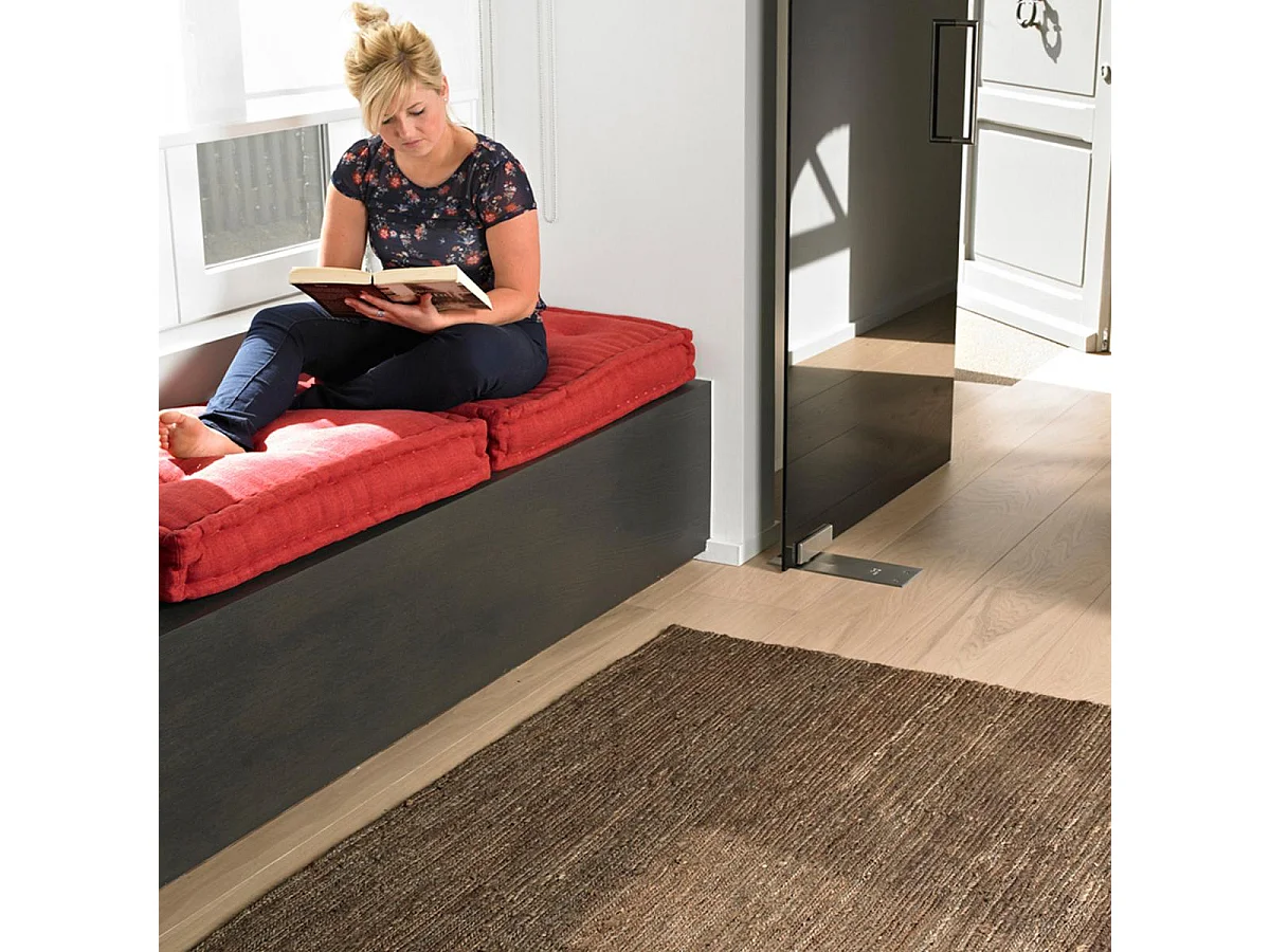 Tappeto kilim fatto a mano in canapa modello semplice LOOK 601