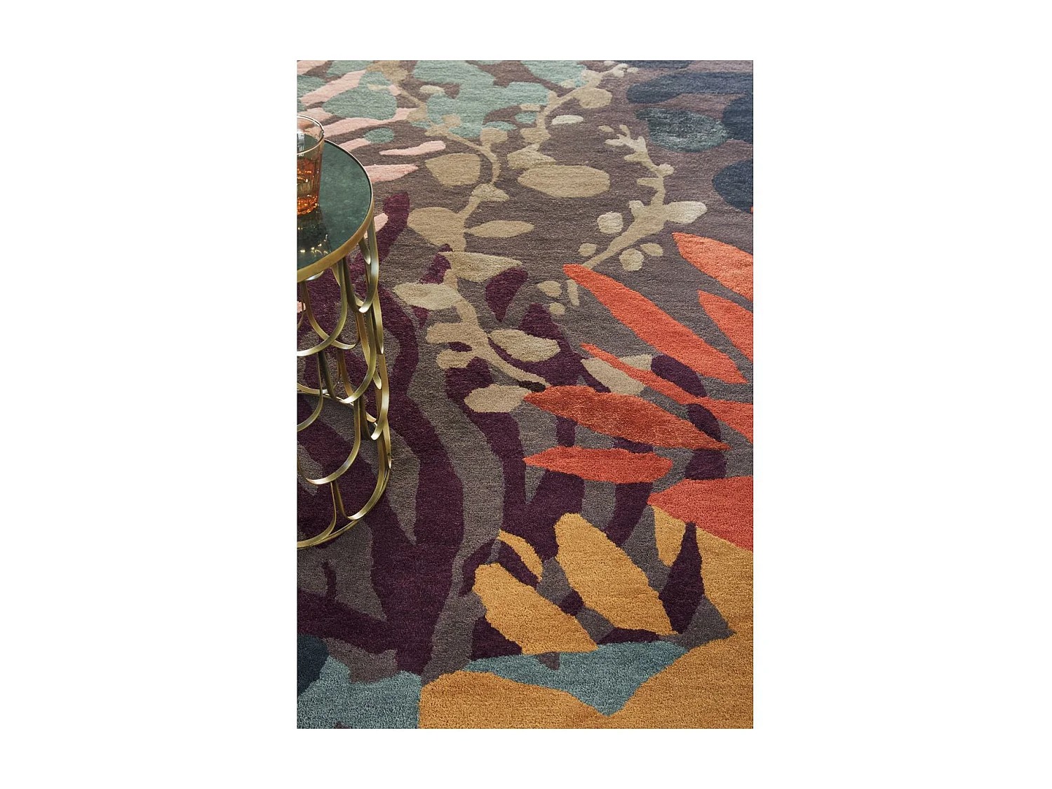 tapis entrée 140x200 tissé en laine noir et orange rectangle motif floral