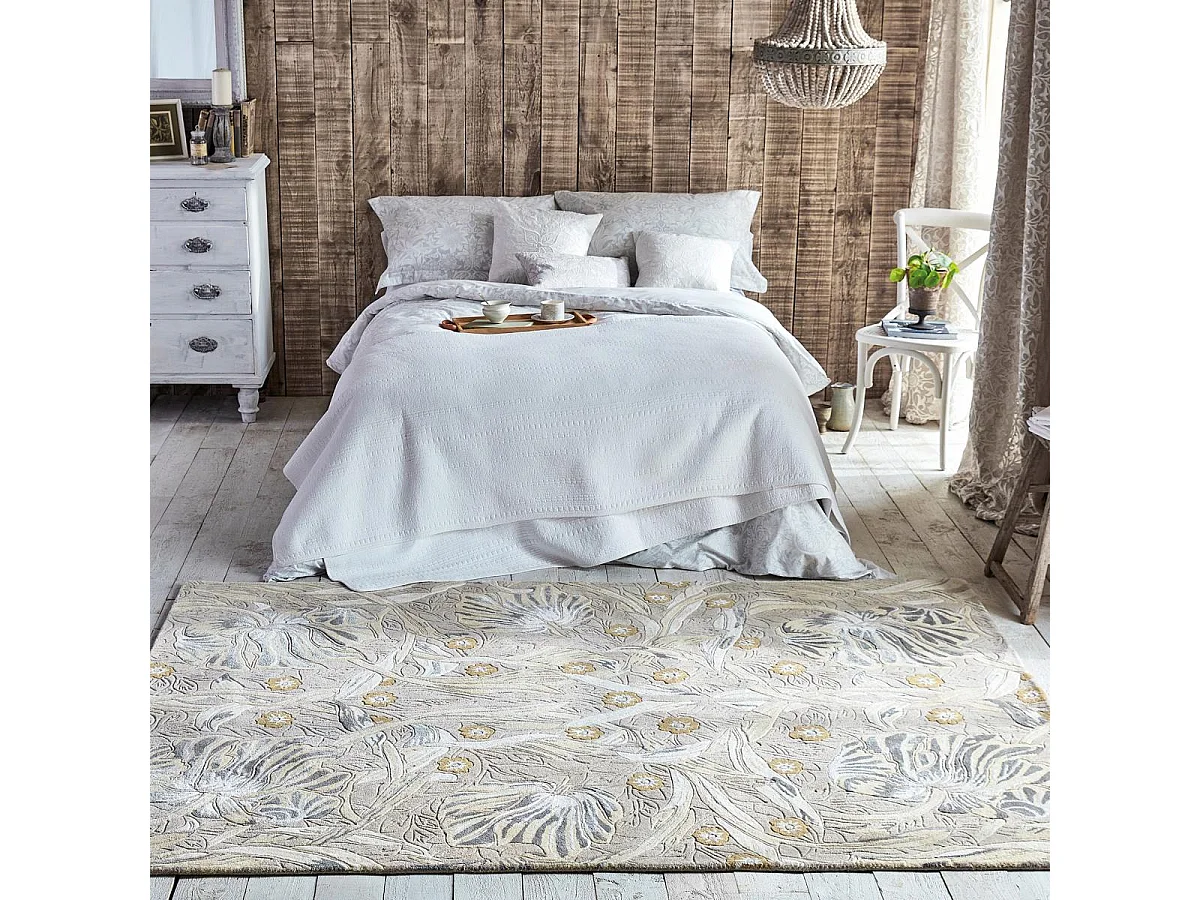 tapis salle à manger 250x350 fait à la main en laine gris clair motif floral