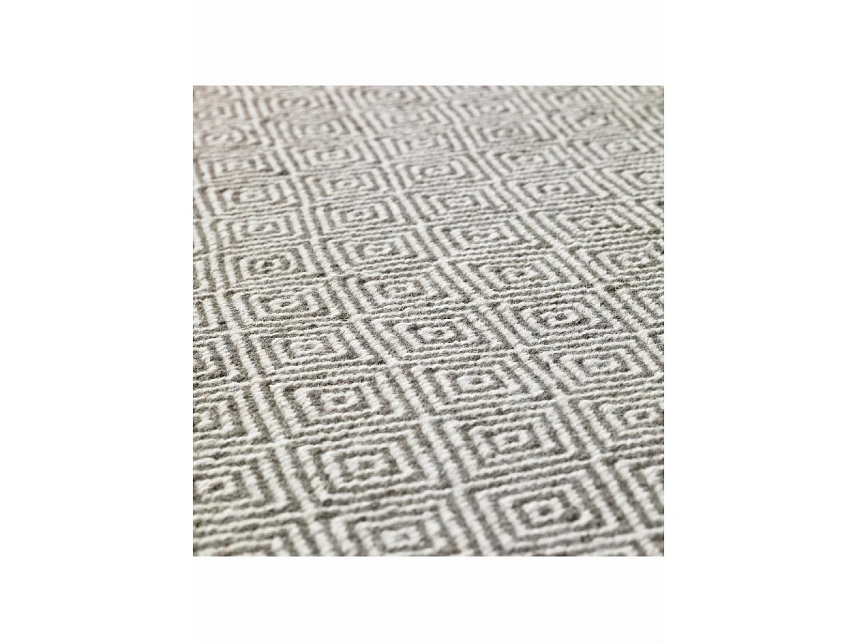 Alfombra kilim hecha a mano en lana con motivos geométricos