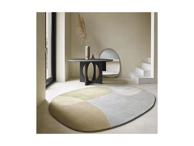 tapis chambre 160x230 fait à la main en laine gris et vert ovale motif abstrait