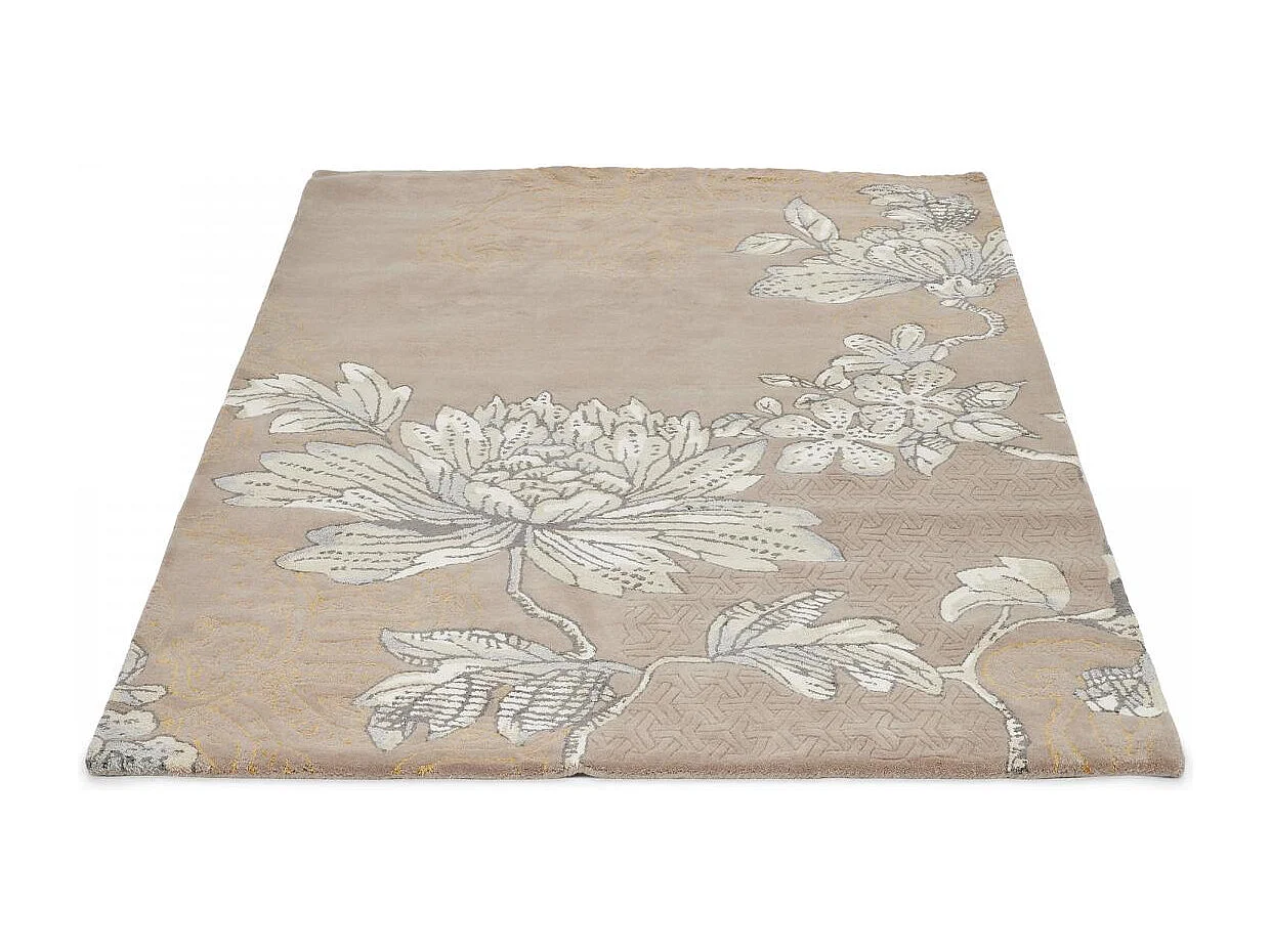 tapis chambre 120x180 fait à la main en laine gris et crème motif floral