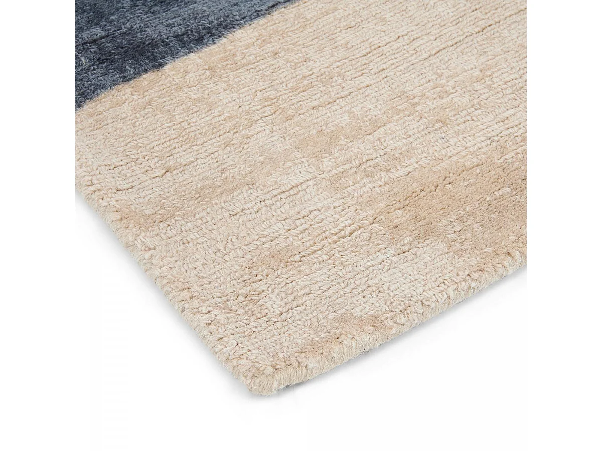 tapis chambre 160x230 fait à la main en laine beige et bleu motif abstrait
