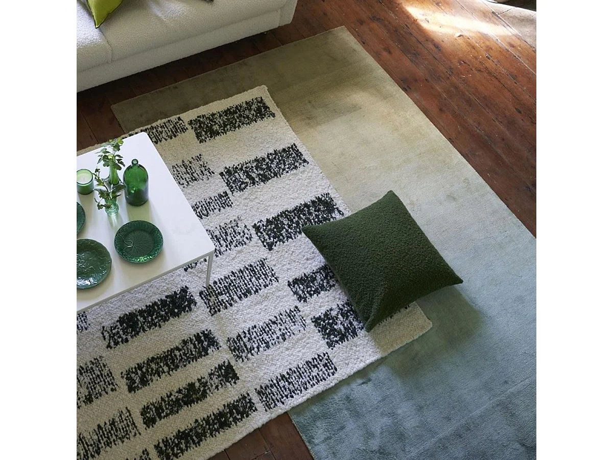 tapis salle à manger 200x300 fait main en laine beige et vert motif géométrique