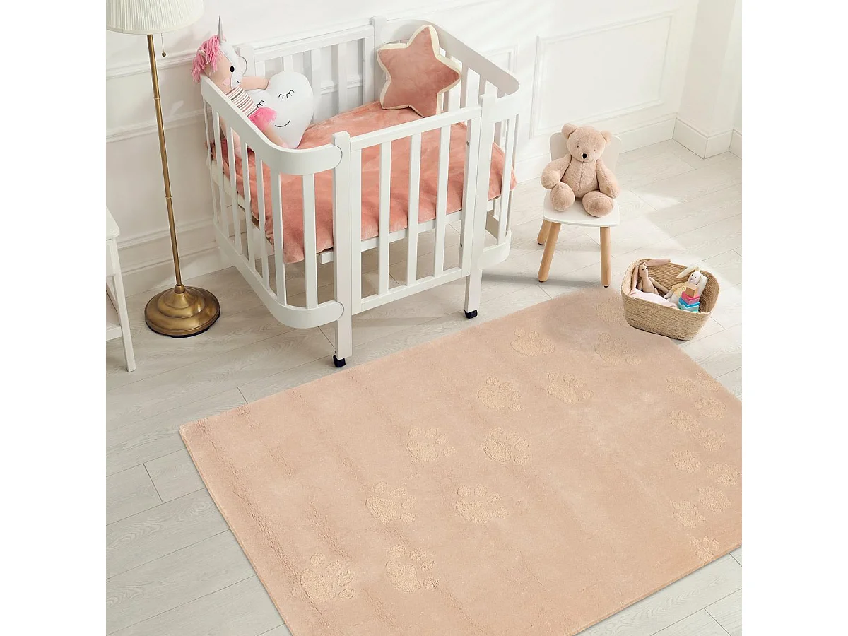 Tapis enfant 110x160 fait main en acrylique crème FOOTPRINT