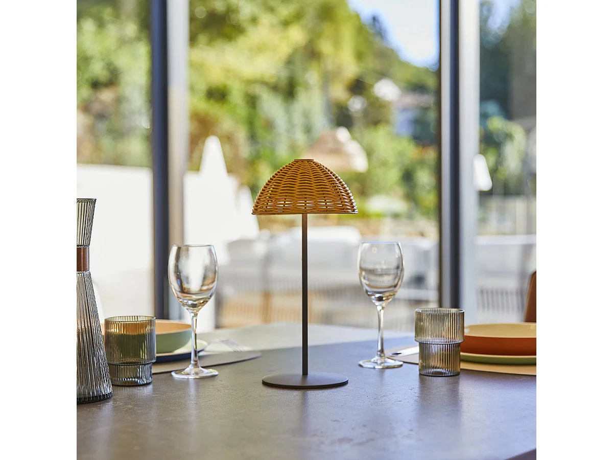 Lampe de table LED FAROE Marron Poly rotin H30CM