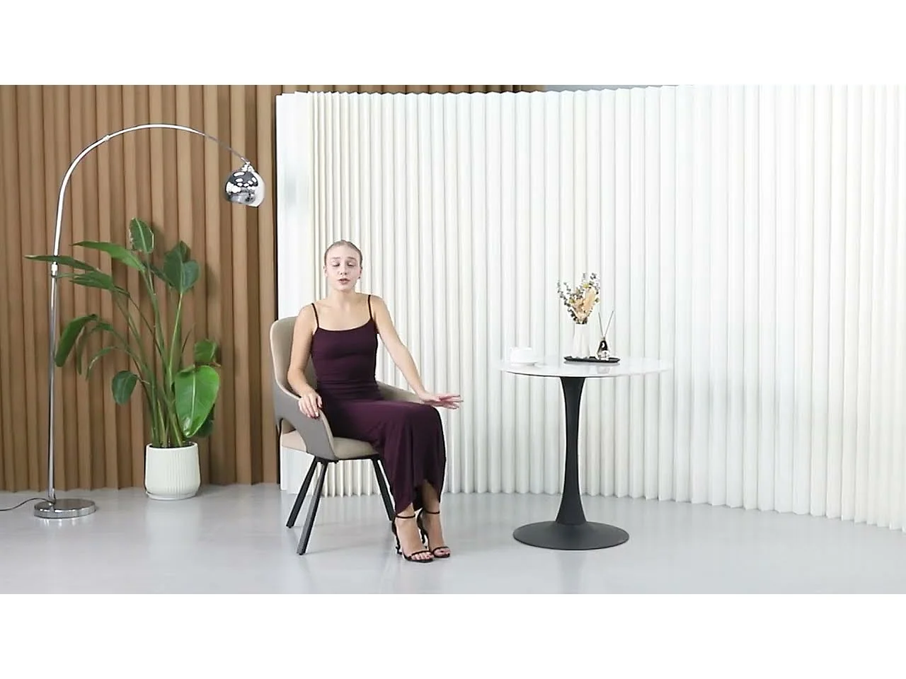 Lot de 2 chaises FATIVO - Fauteuil de bureau Pivotante en cuir kaki - Chaise salon scandinave rembourrée
