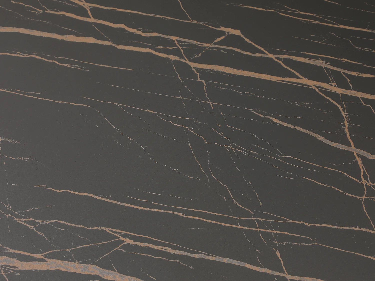 Utdragbart matbord för 6 till 10 personer i keramik, härdat glas och metall - Svart marmoreffekt och guld - ZINORIA från Maison Céphy