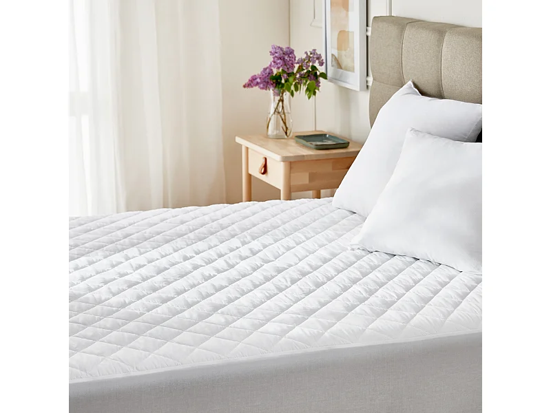 Protège-matelas matelassé à l'Aloe Vera