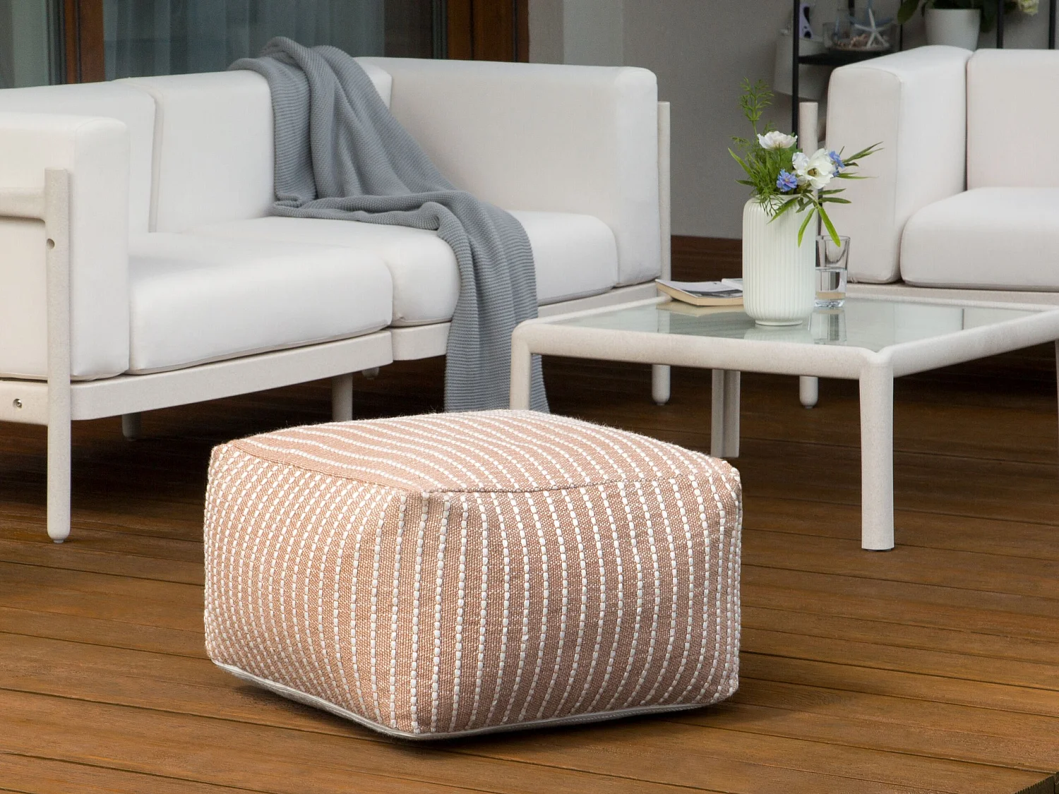 Pouf Sitzpouf goldbraun / weiß 50x50 cm quadratisch mit EPS-Füllung Boho Zahri