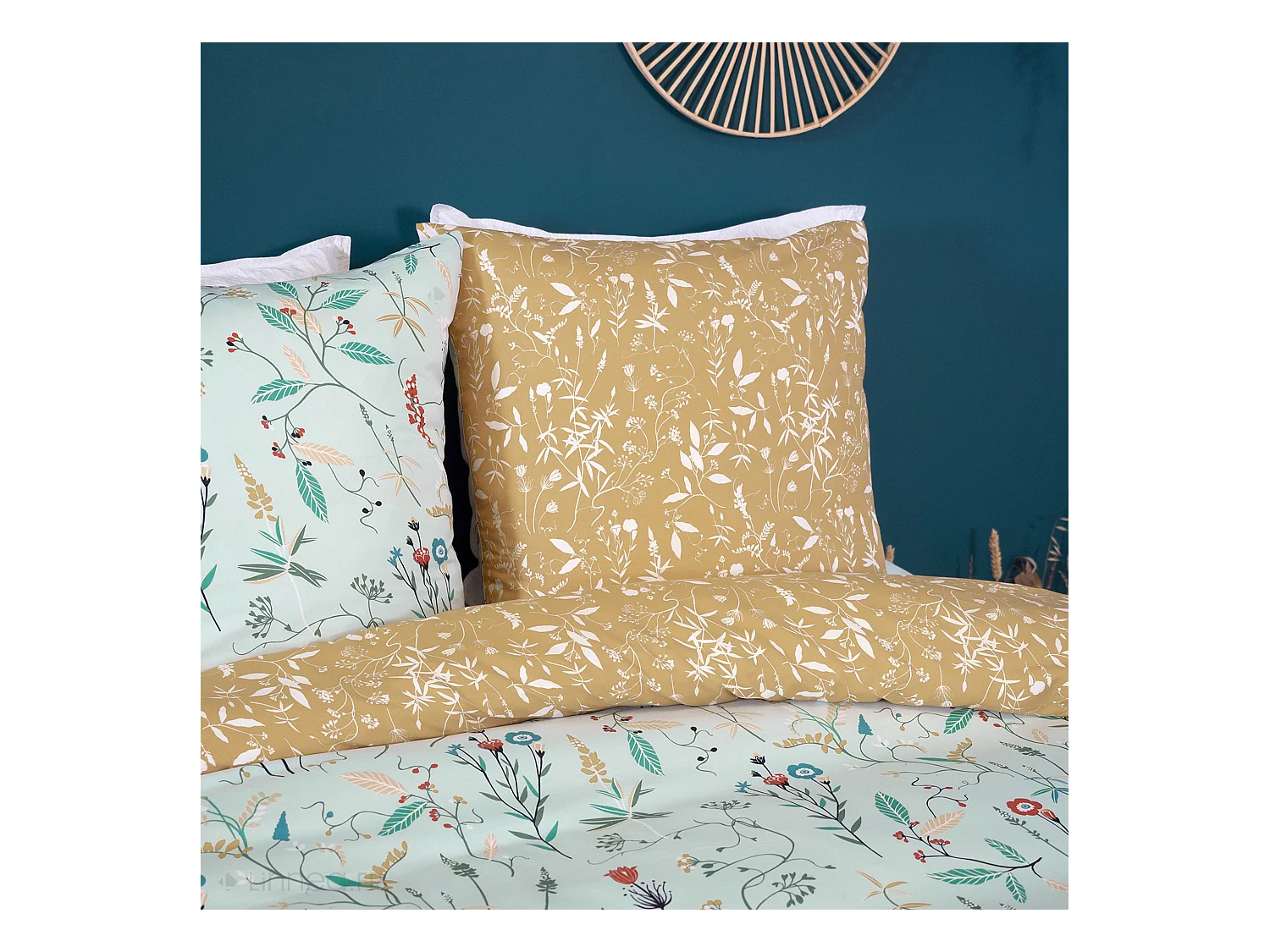Parure de lit FLORISSANE 260x240 cm 100% polyester microfibre vert 3 pièces
