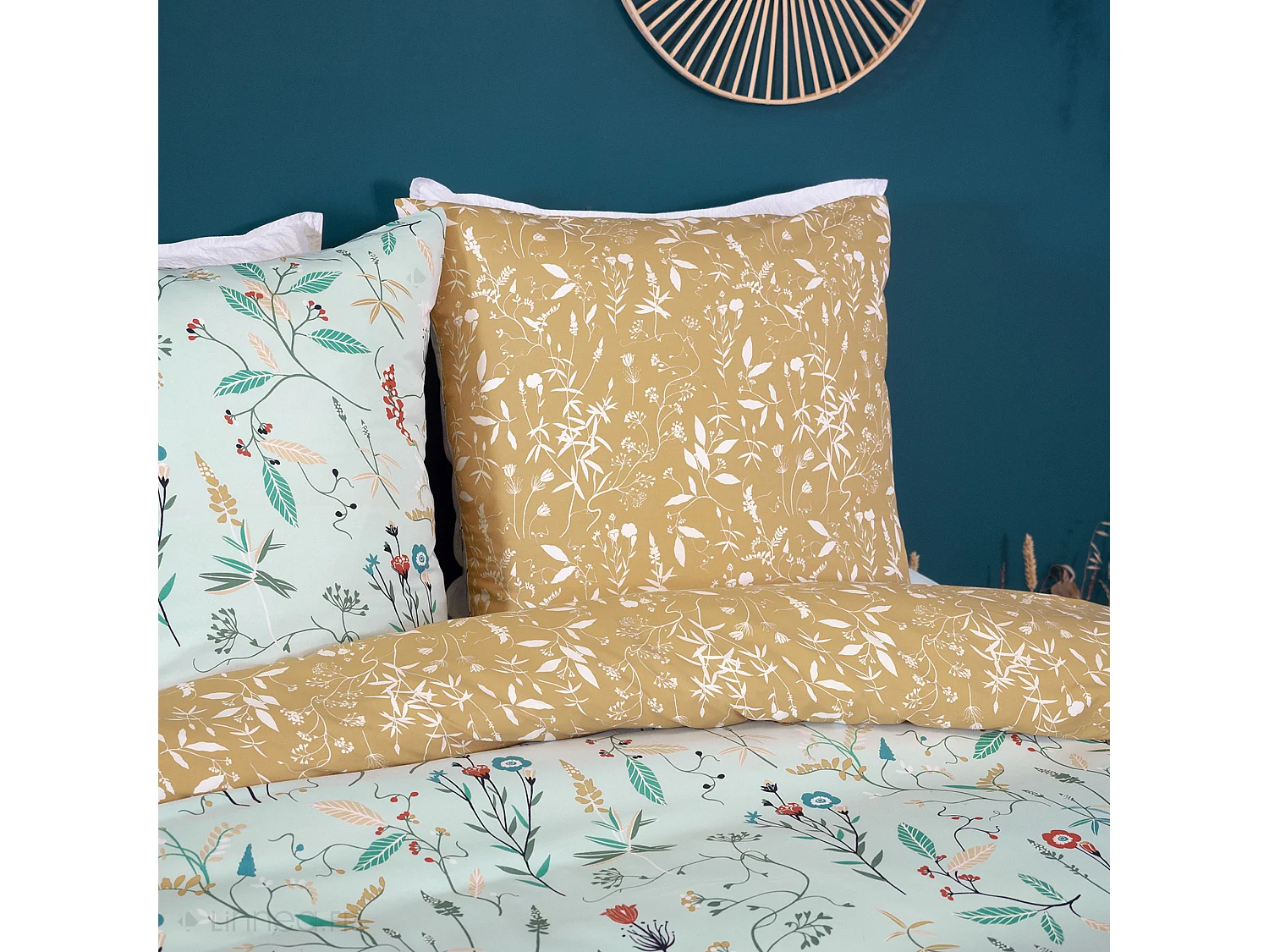 Parure de lit FLORISSANE 240x220 cm 100% polyester microfibre vert 3 pièces