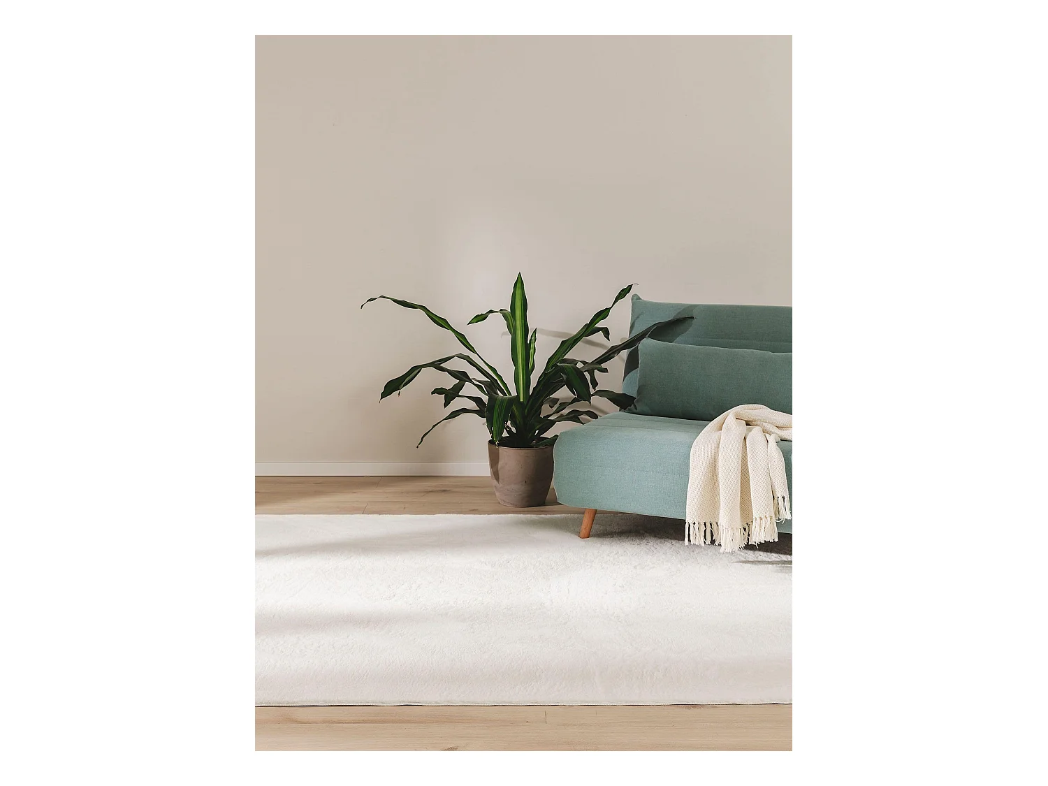 Tapis en fausse fourrure Furry Crème 230x330 cm