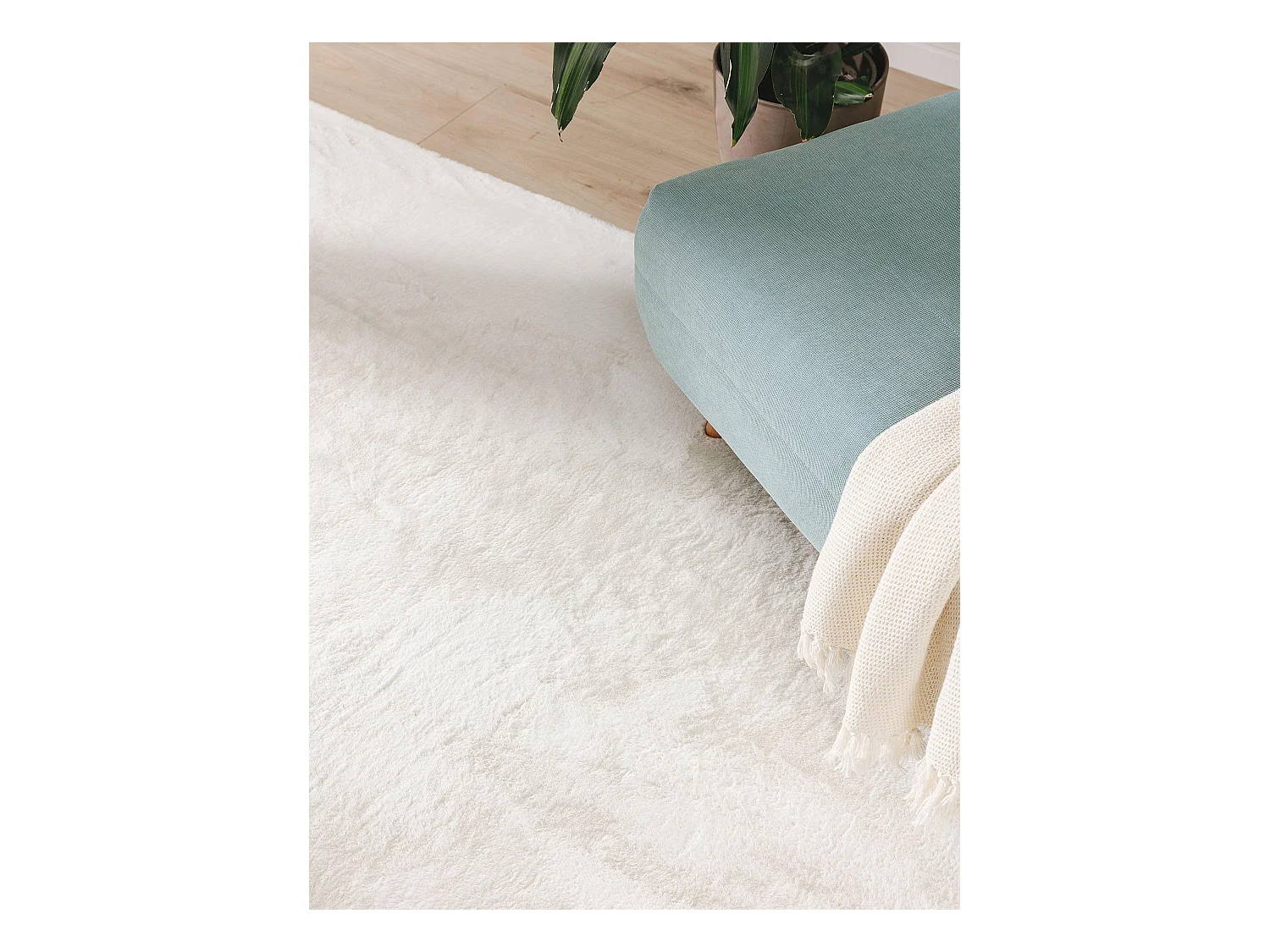 Tapis en fausse fourrure Furry Crème 230x330 cm