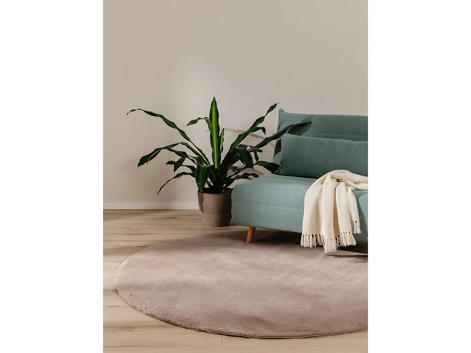 Tapis en fausse fourrure Furry Taupe ø 120 cm rond