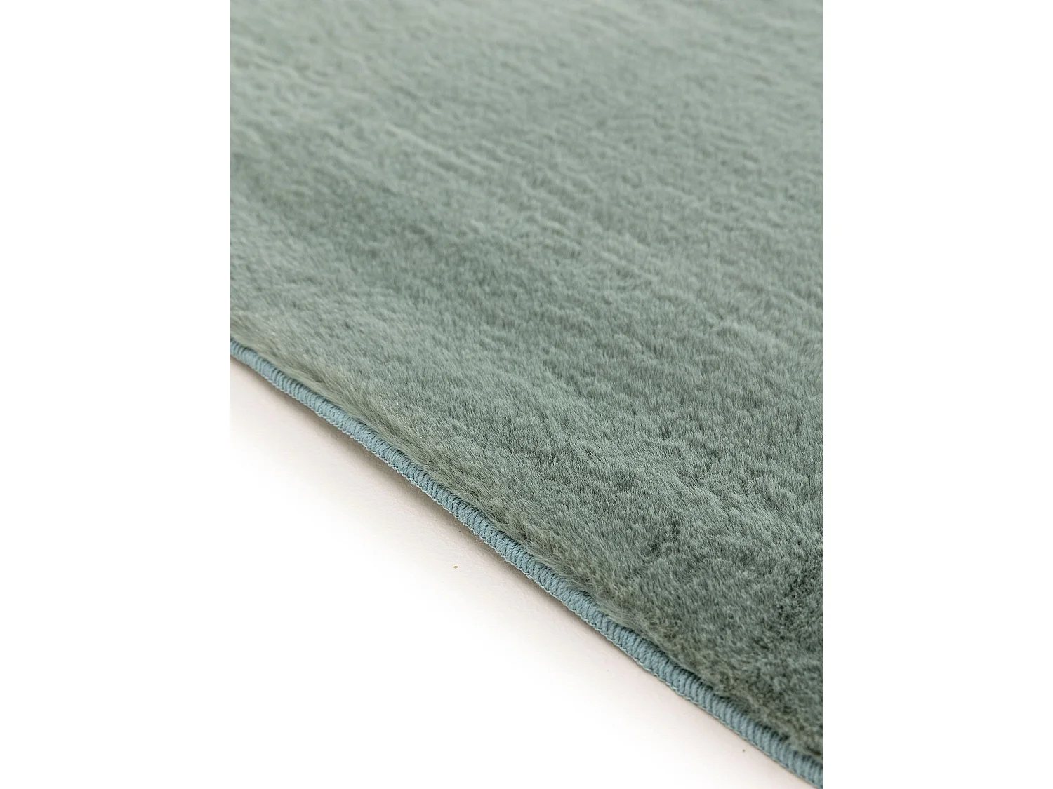 Tapis en fausse fourrure Furry Vert 60x120 cm