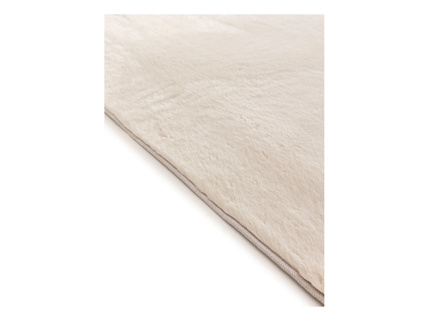 Tapis en fausse fourrure Furry Beige 200x290 cm
