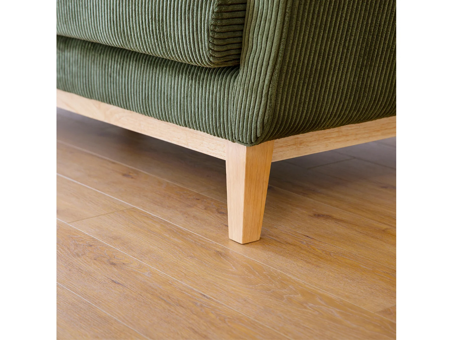 Canapé scandinave 3 places en velours côtelé vert HOGA