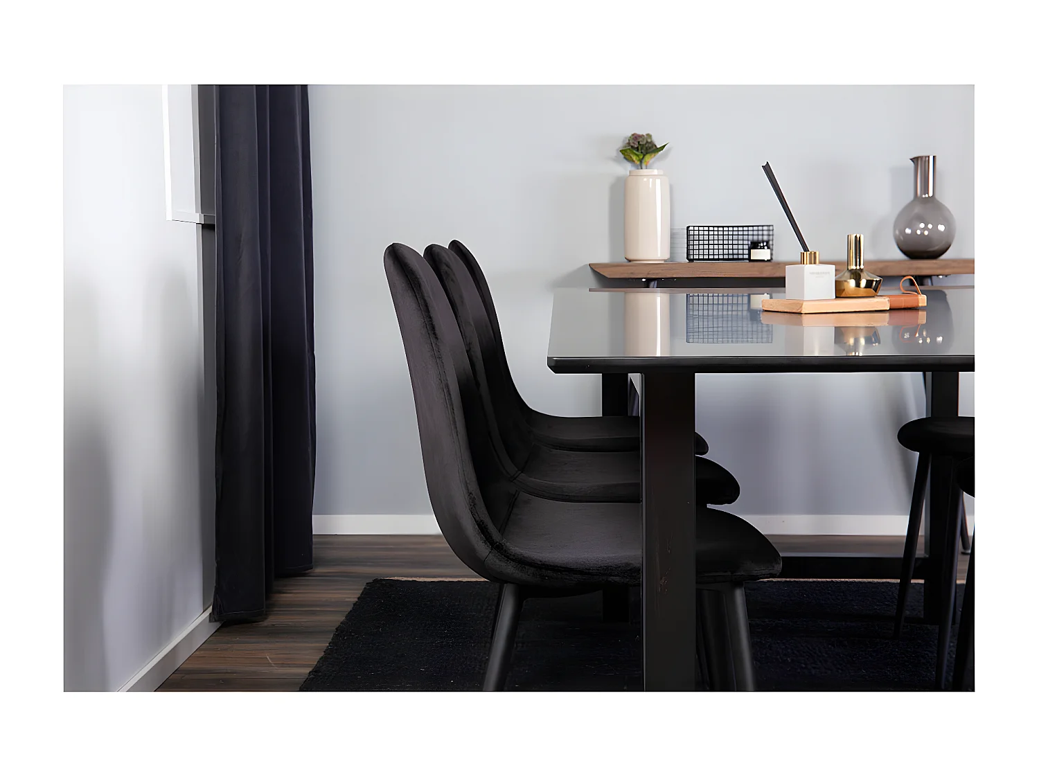 Oslo eetkamertafel 100x220cm zwart.