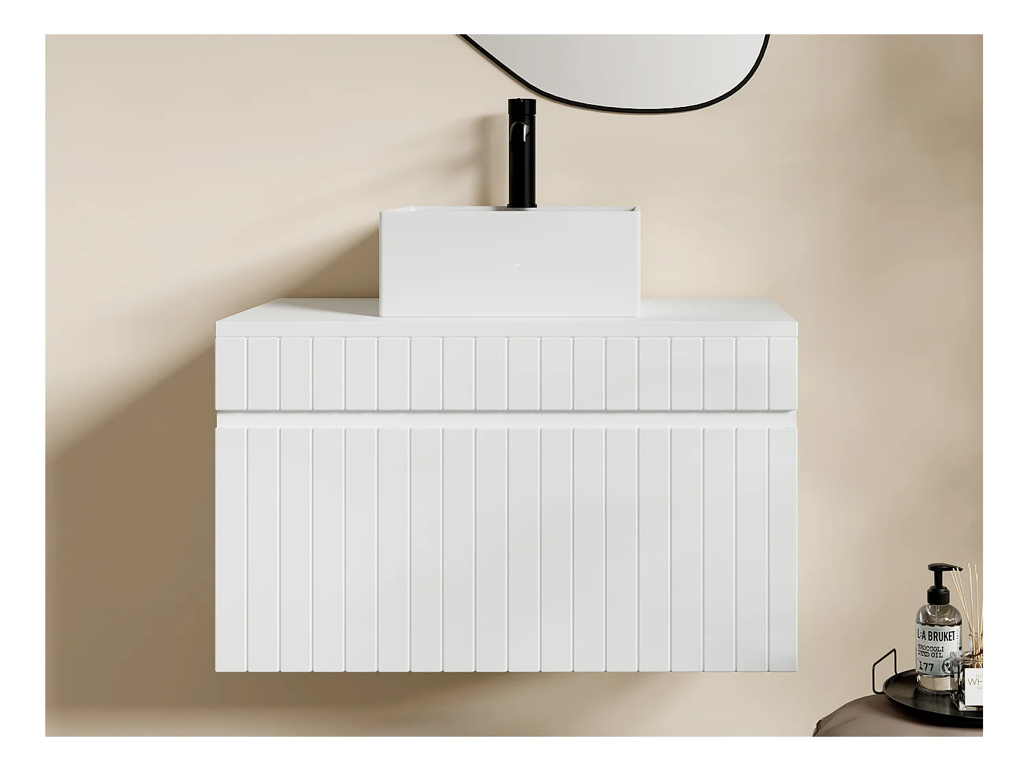 Meuble de salle de bain suspendu strié blanc avec vasque carrée à poser - 80 cm - SATARA