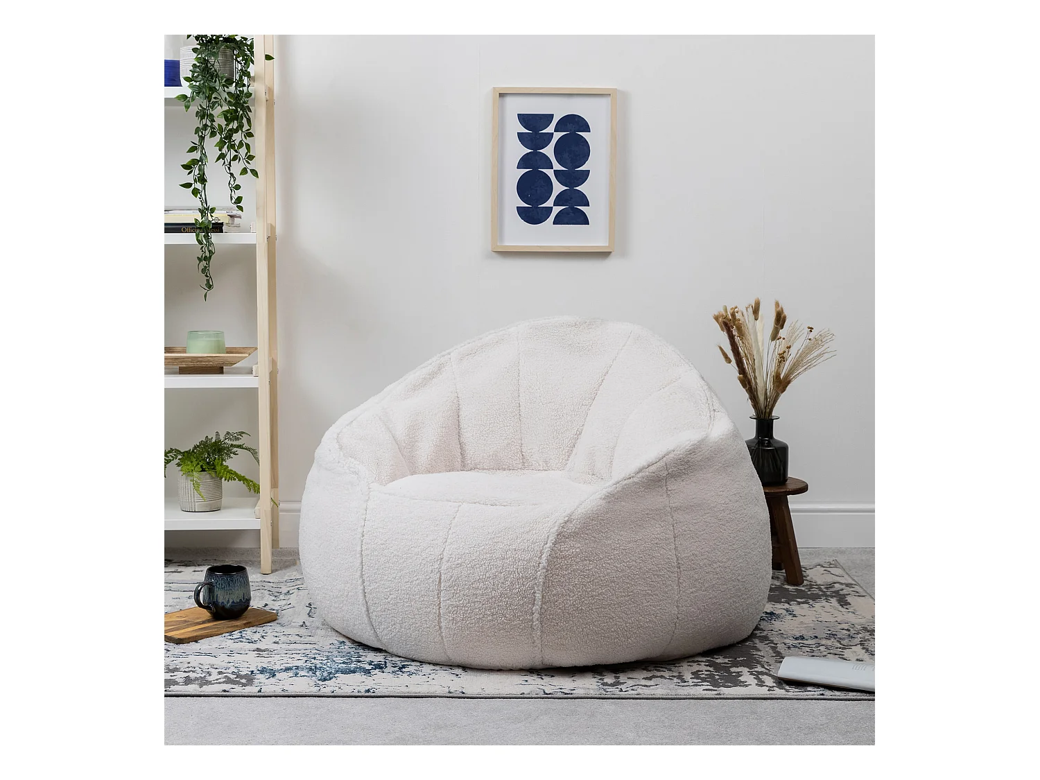 Pouf fauteuil en molleton sherpa crème