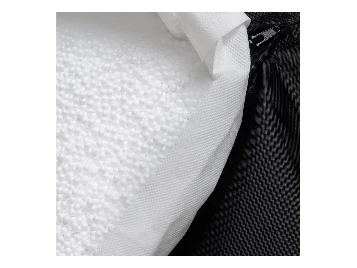 Pouf fauteuil en molleton sherpa crème
