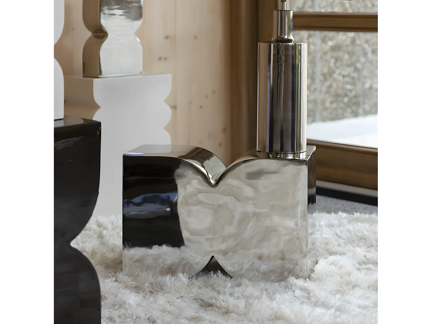 Cones - Table d'appoint en métal 30x21cm - Chrome